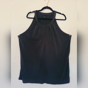 NWOT Torrid Goddess Neckline Tanktop